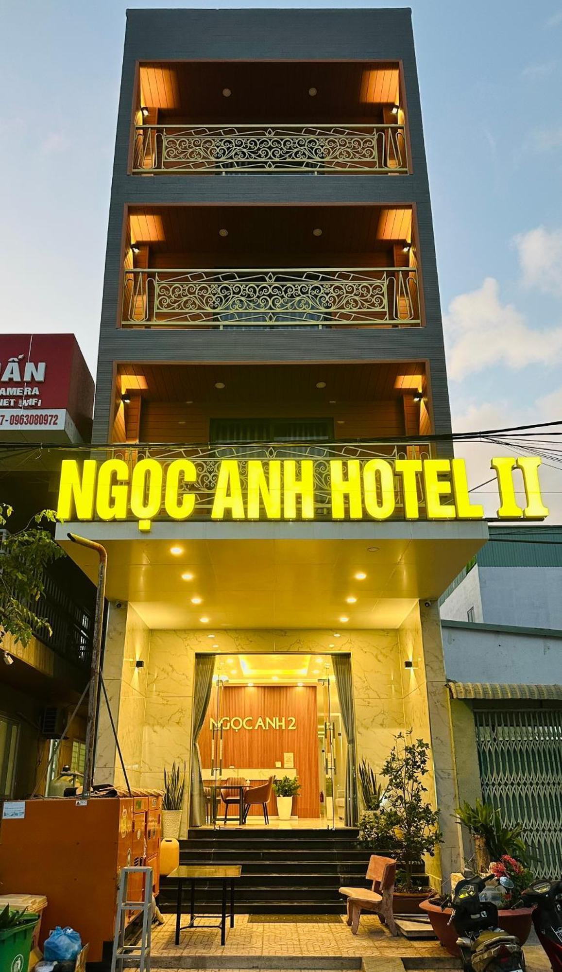 Ngoc Anh Hotel Chi Khu Co Ong 外观 照片